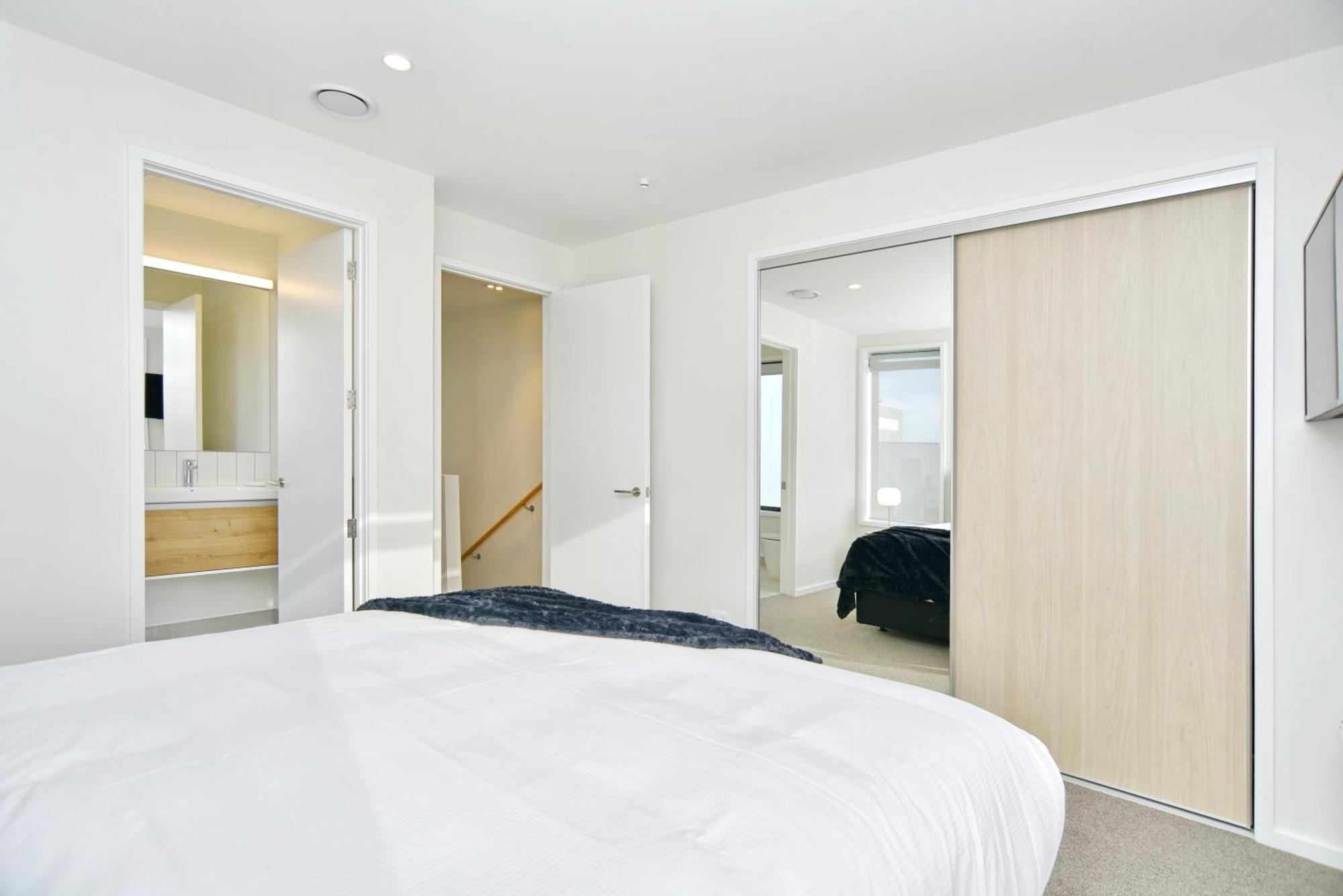 Hereford St Apartment - Christchurch Holiday Homes Exteriör bild