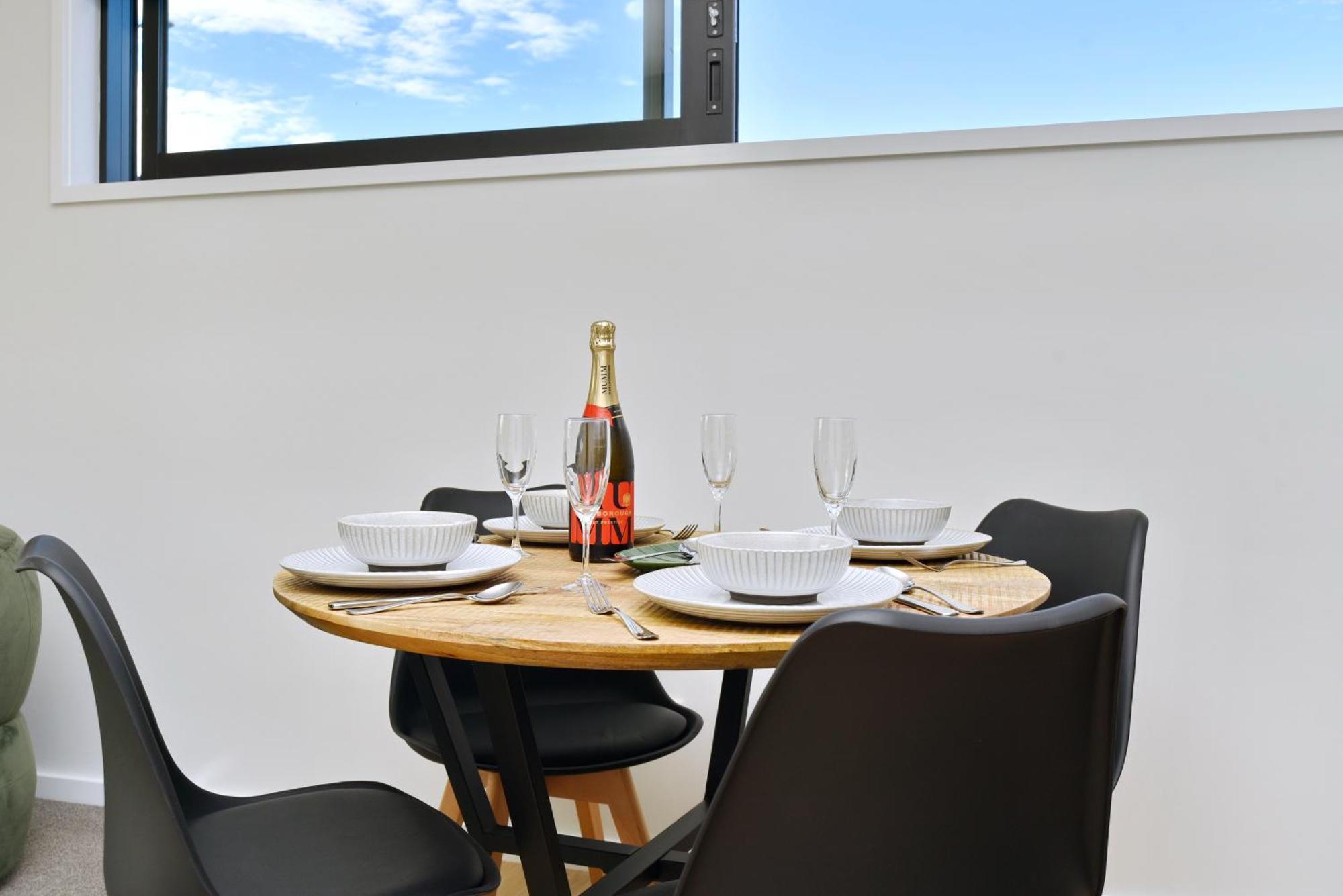 Hereford St Apartment - Christchurch Holiday Homes Exteriör bild