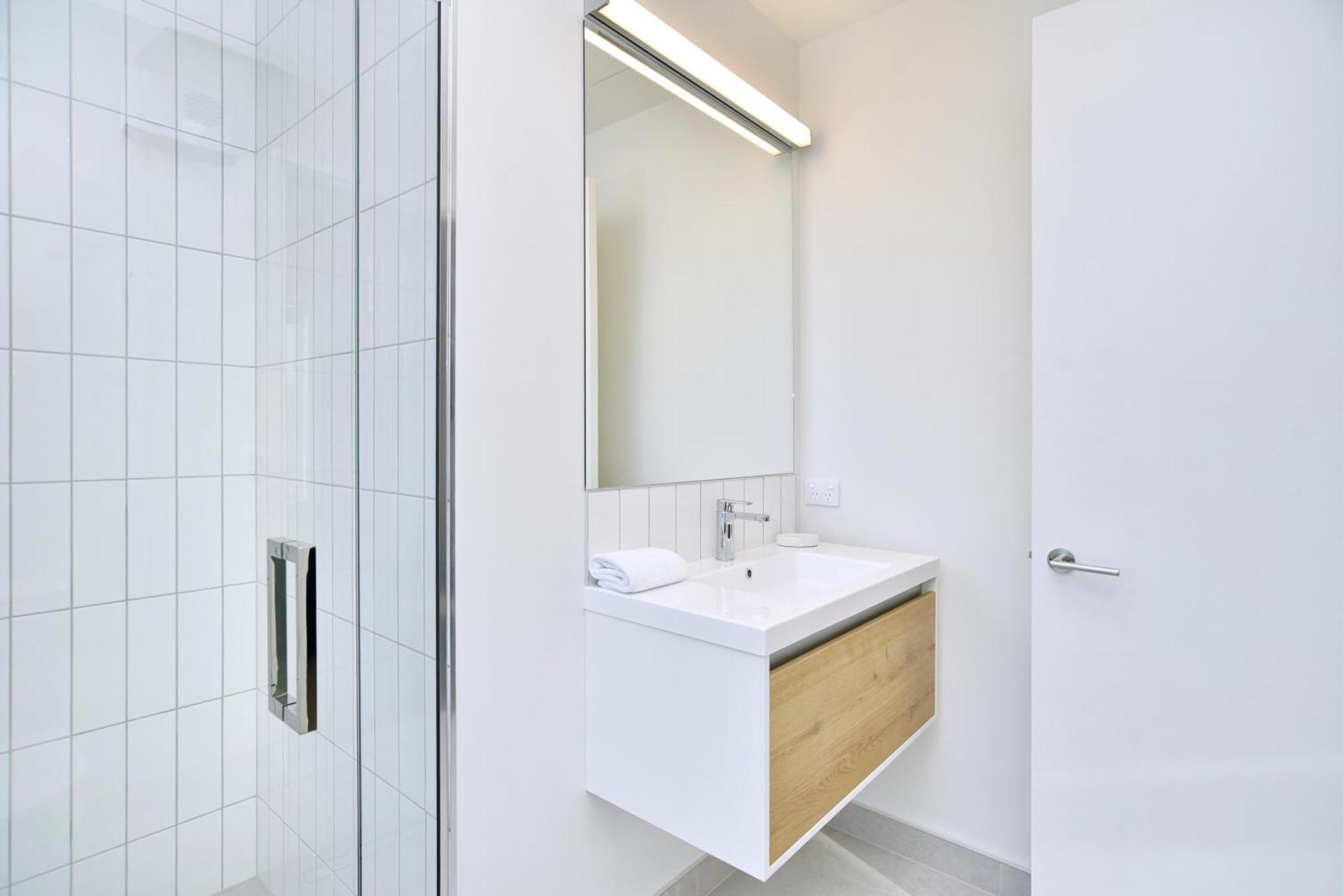 Hereford St Apartment - Christchurch Holiday Homes Exteriör bild