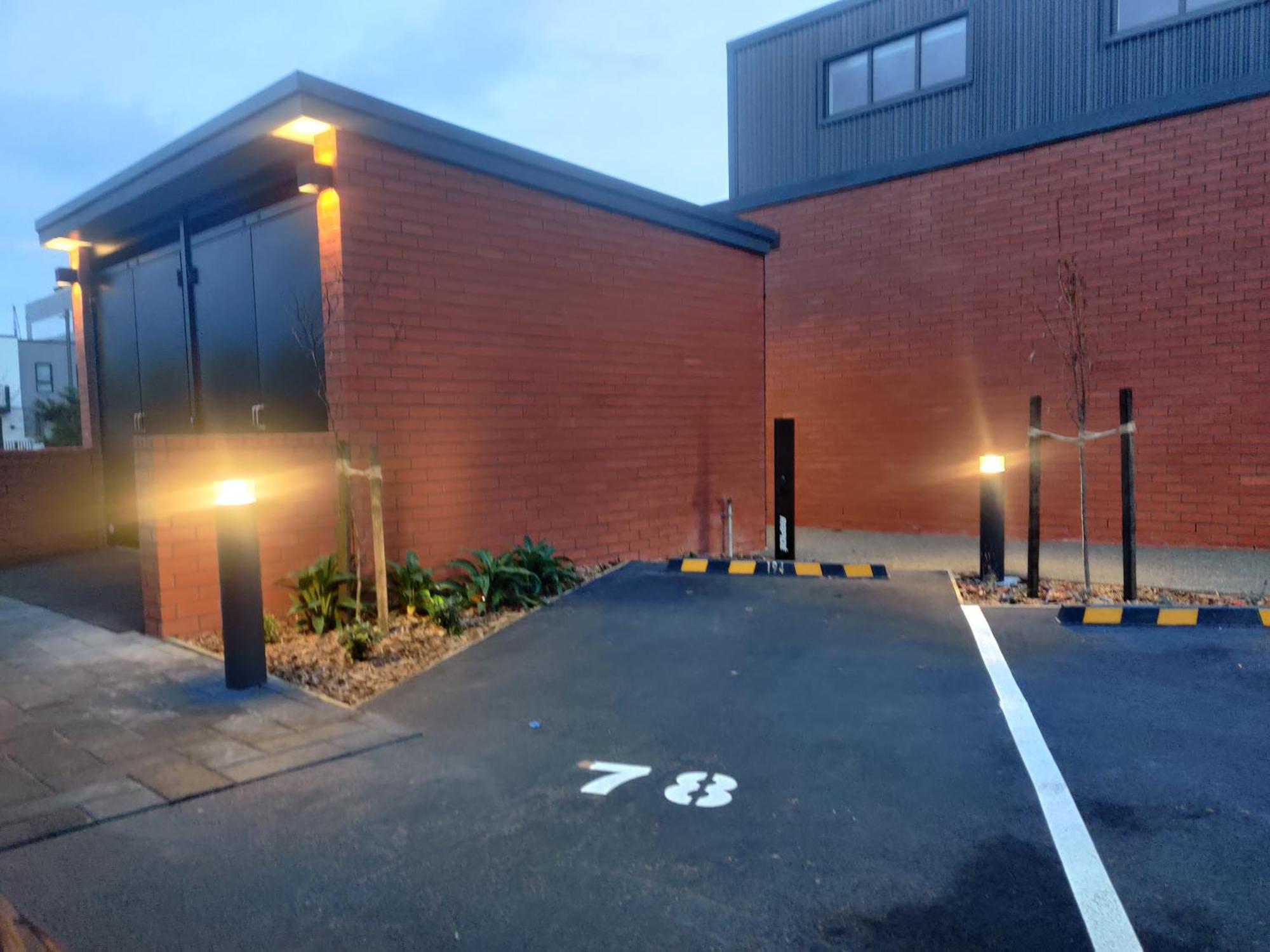 Hereford St Apartment - Christchurch Holiday Homes Exteriör bild